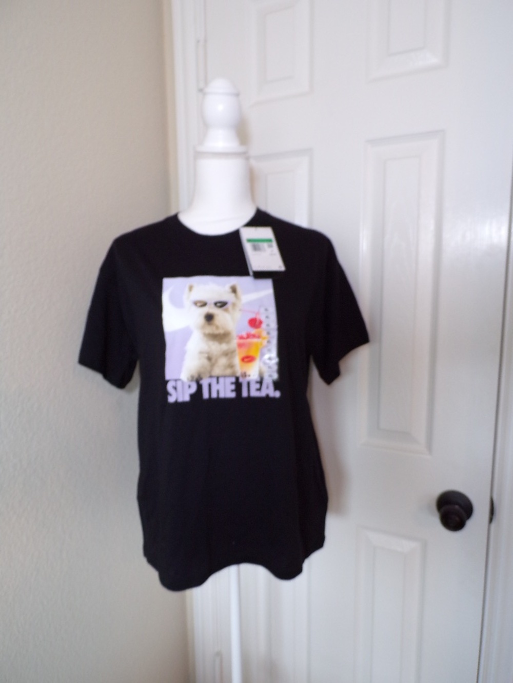 Nike Kids "Sip The Tea" Dog Graphic T-Shirt – Black – Size XL